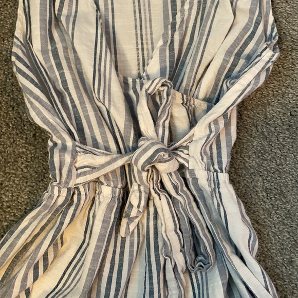 Blue and White Romper from Japna - Picture 2 of 3